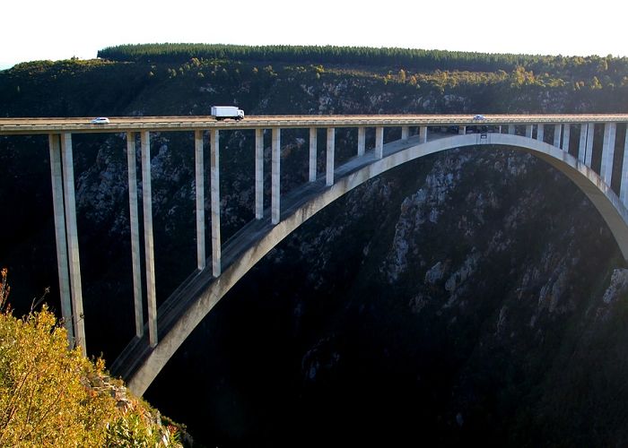 Storm's River bridge