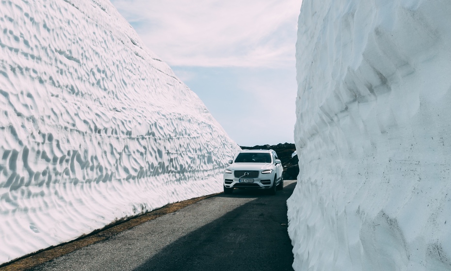 Driving in snow in Norway